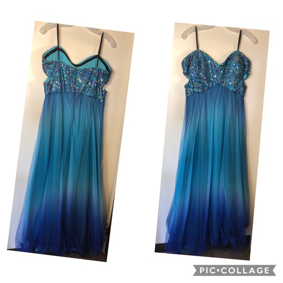 David's Bridal Dresses & Skirts - David’s Bridal Blue Prom Dress